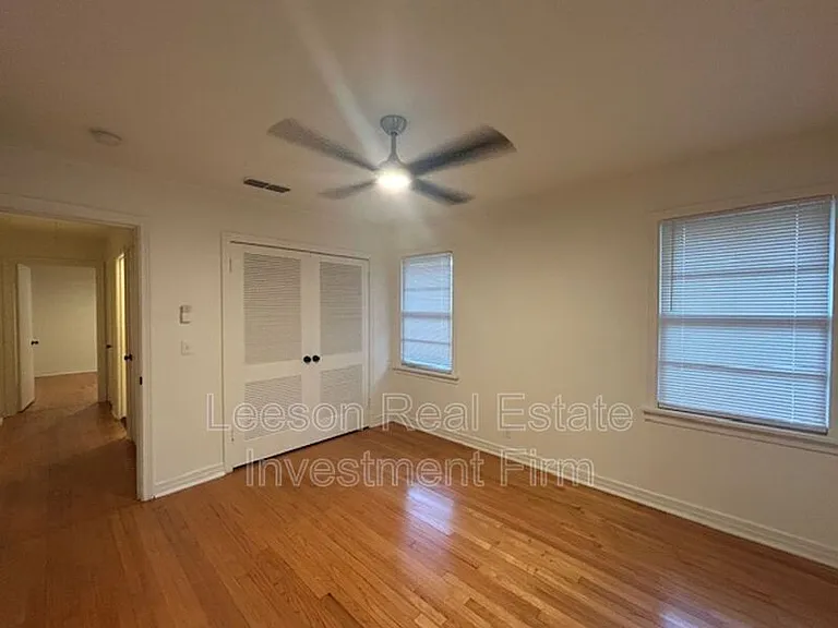 223 Justin Ave — Photo 10
