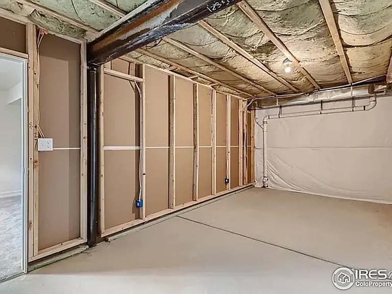 6440 Rolling Creek Dr — Photo 23