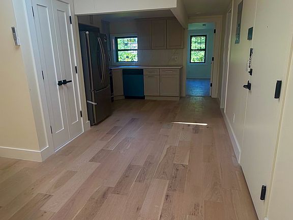 3rd image of 147 Quentin Rd #2