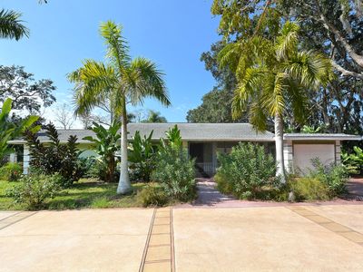 5365 Winchester Dr, Sarasota, FL, 34234