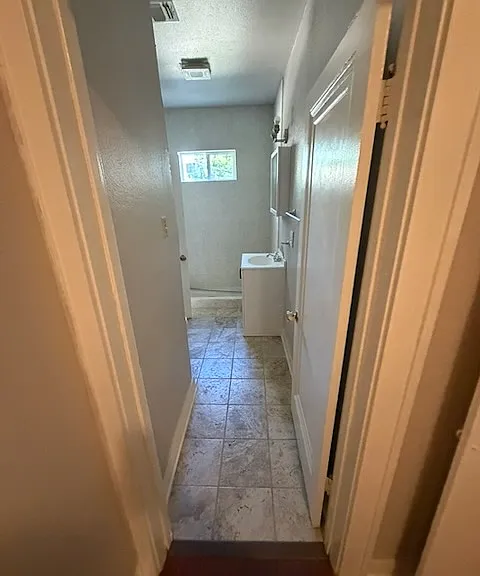 1822 Lee Hall — Photo 7