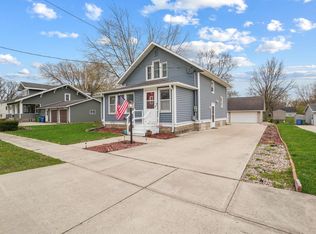 210 W South St, Shell Rock, IA 50670