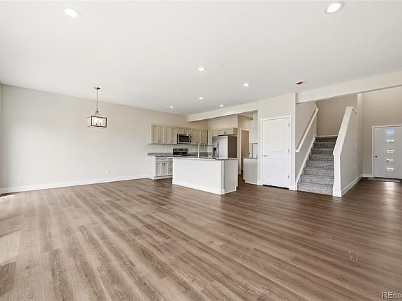 3rd image of 310 Bennett Avenue