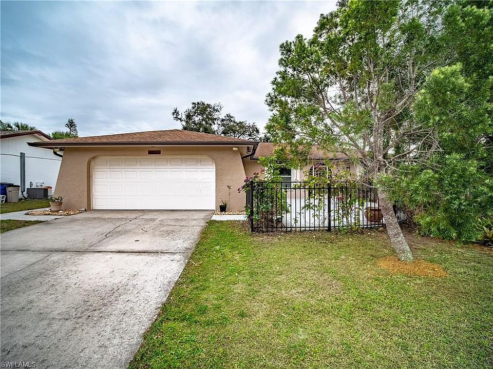 1st image of 1355 Torreya Cir