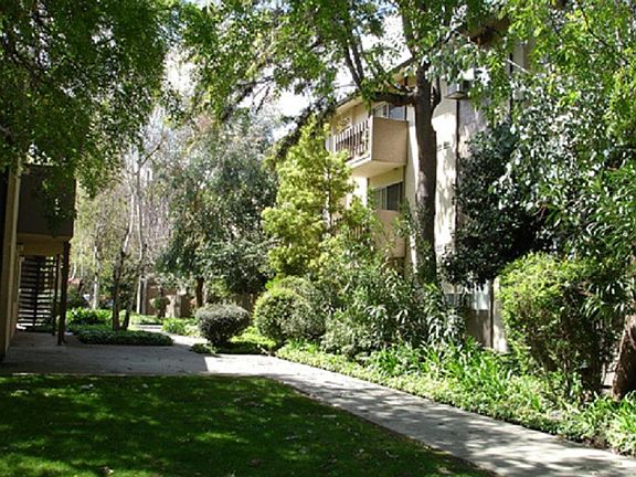 4th image of 1505 De Rose Way APT 17