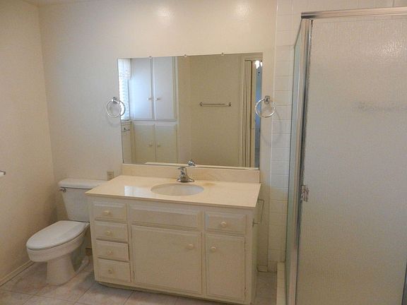 5th image of 16440 Felice Dr