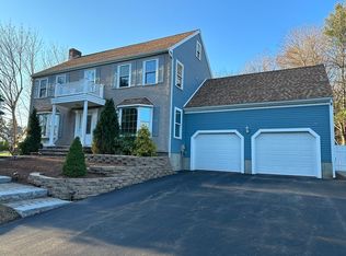 48 Spruce Rd, North Reading, MA 01864