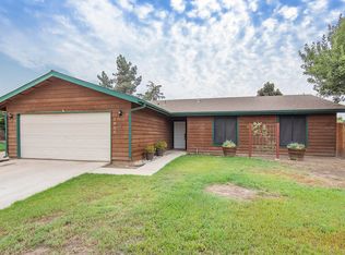 1815 N Cedar Ct, Visalia, CA 93292