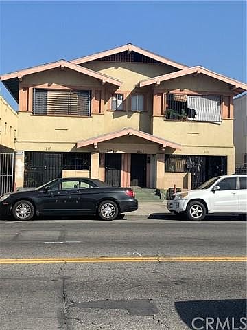 1st image of 215 W Vernon Ave
