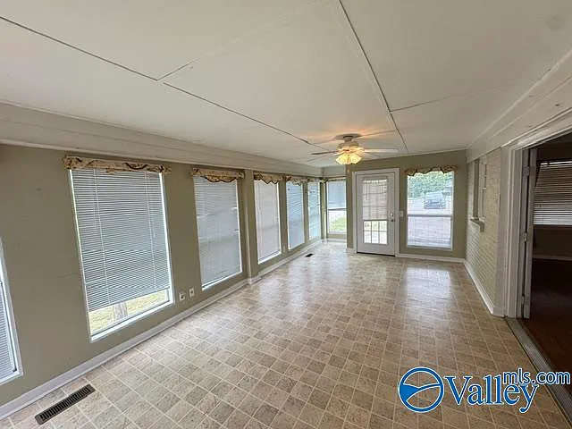 7403 Wall Triana Hwy — Photo 18