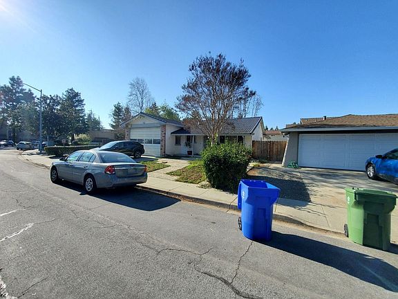 2nd image of 3723 Darwin Dr