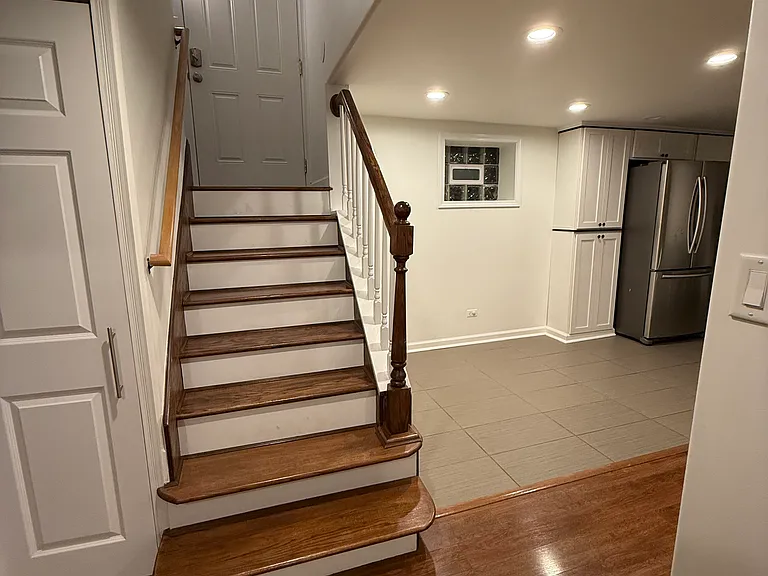 3528 N Neva Ave — Photo 7