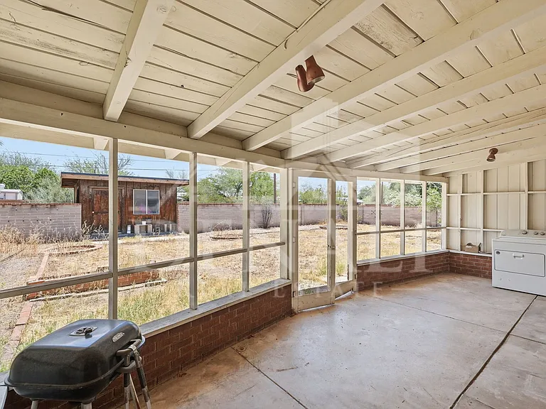 4026 E Alhambra Pl — Photo 23