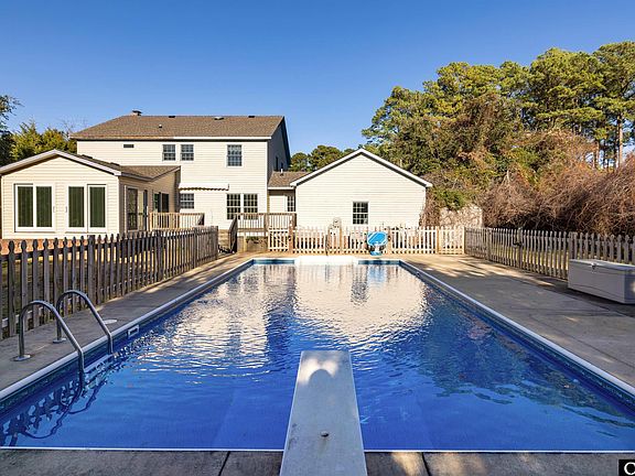 2nd image of 112 Robert Bruce Dr Lot 3