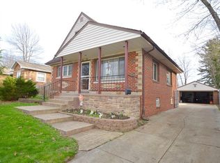 3103 Grantwood Dr, Parma, OH 44134