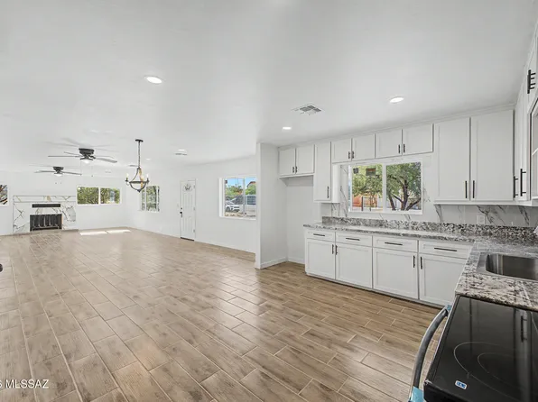 1825 W Probasco Dr, Tucson, AZ 85746