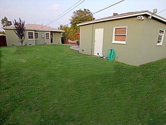Detached Garage