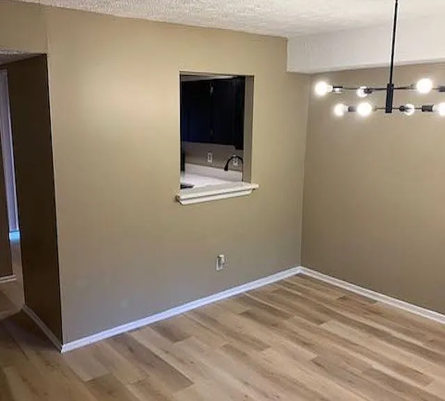 3105 Fairington Dr — Photo 20