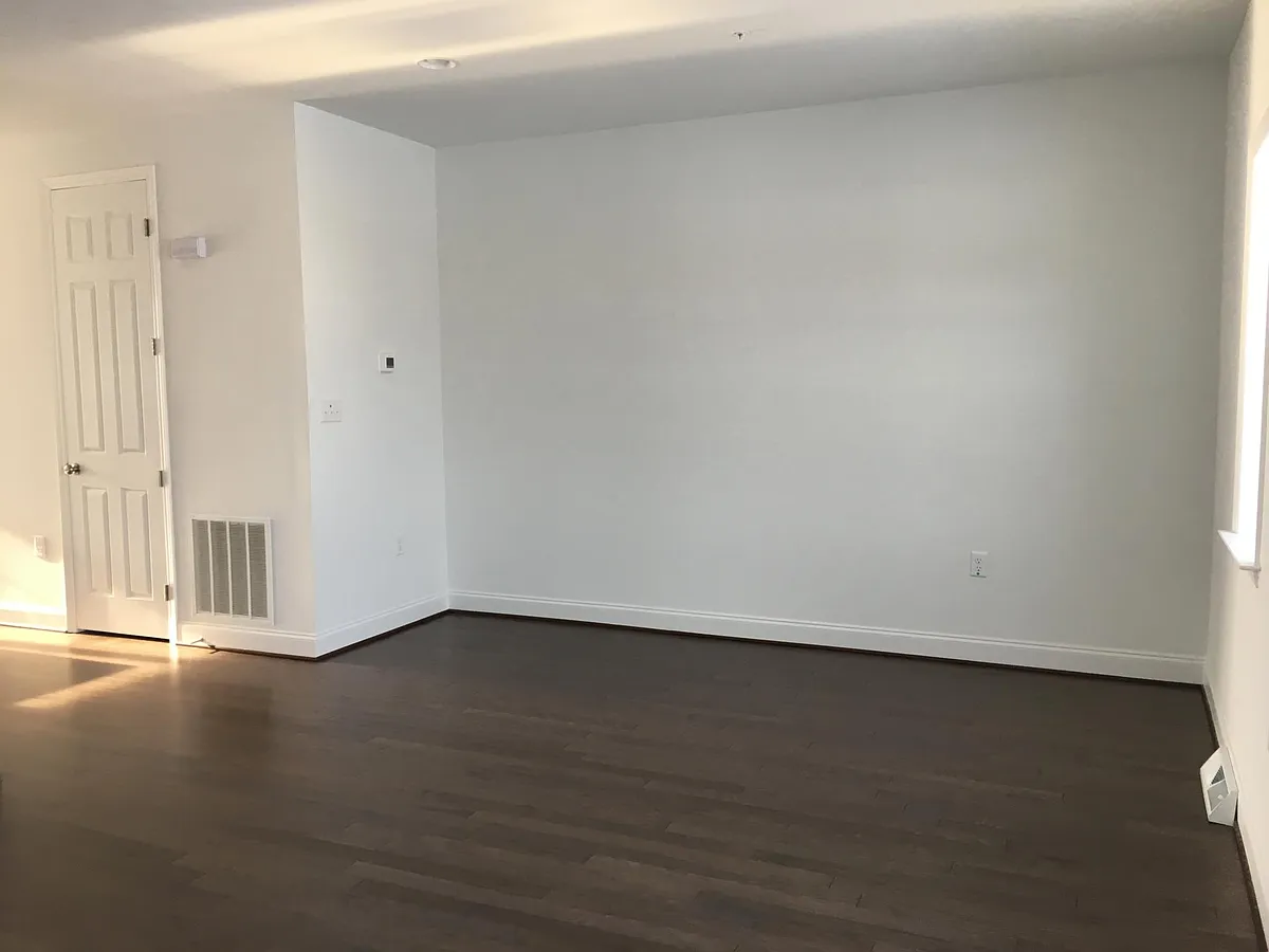 Building Photo - 110 Morefield Way