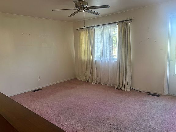 3rd image of 9310 Pearl Beach Blvd