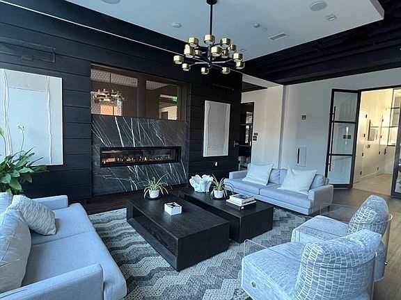 2nd image of 99 Sumner St #503