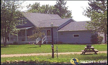 Great Yard with Lots of Privacy