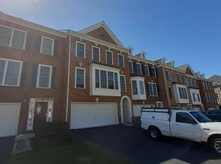 43733 Lees Mill Sq, Leesburg, VA 20176