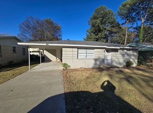 412 Graham Rd, Jacksonville, AR 72076