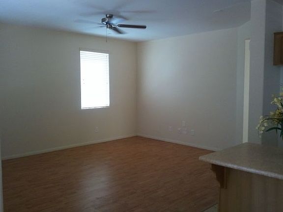 3rd image of 6554 Holly River St