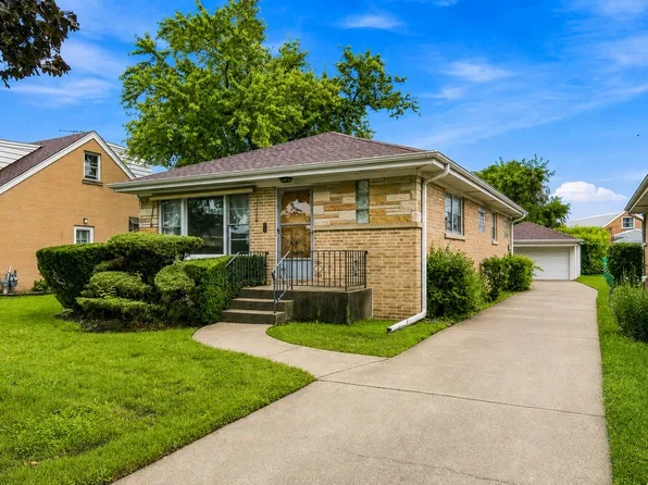 7321 N Nora Ave, Niles, IL 60714