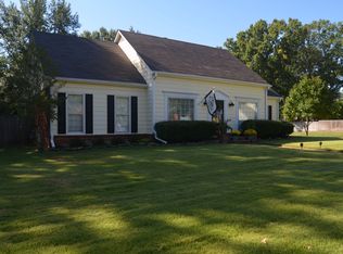 175 E Valleywood Dr, Collierville, TN 38017