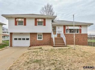 3639 S 51st Ave, Omaha, NE 68106