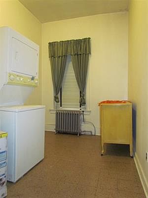 4th image of 134 N 50th St #1