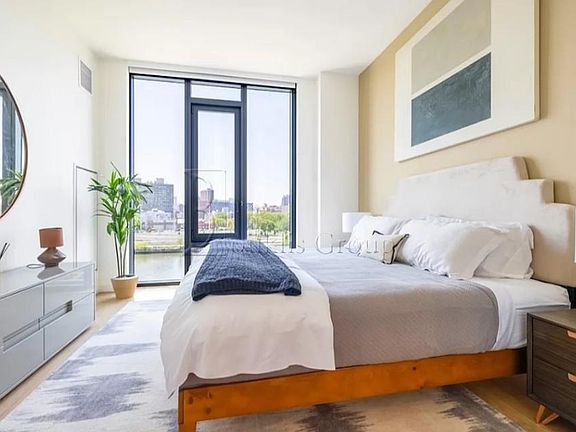 5th image of 26-25 2nd St #212