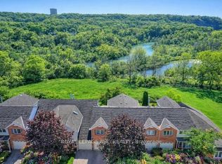 275 Pelham Rd #35, Saint Catharines, ON L2S3B9