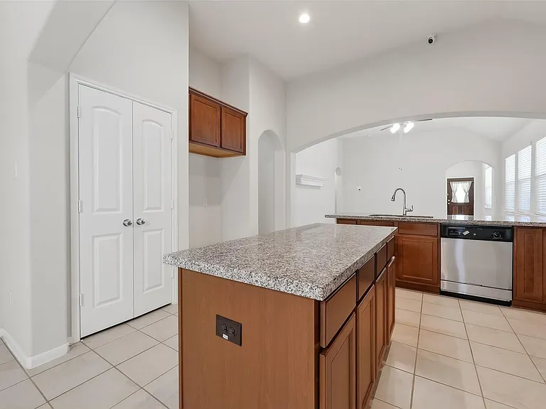 7631 Granite Terrace Ln — Photo 19