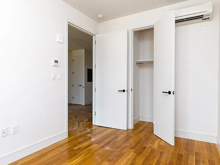 321 Wythe Ave #1304 — Photo 6
