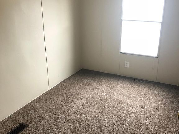 5th image of 1525 Crescentlane Dr
