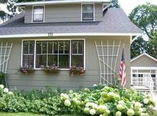 353 Slade Ave, Elgin, IL 60120