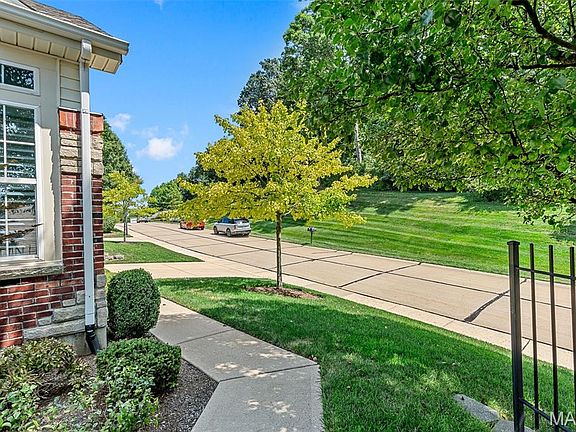 3rd image of 1533 Dietrich Place Ct