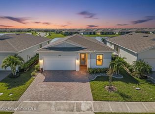 1572 Great Belt Cir, Melbourne, FL 32940