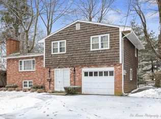 11 Juniper Rd, Swampscott, MA 01907