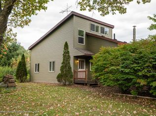 4219 Blackmore Rd, Leslie, MI 49251