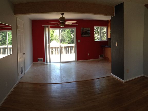 5th image of 6096 Mountcreek Pl