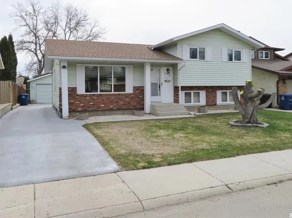315 Benesh CRESCENT, Saskatoon, SK S7K 6P1