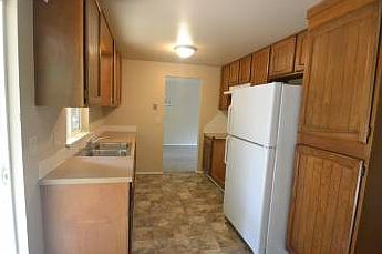 3rd image of 9513 51st St W