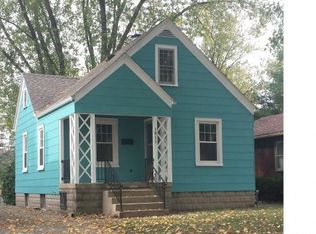 1811 S 1st St, Springfield, IL 62704