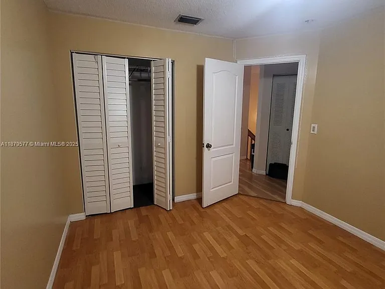 820 NE 212th Ter #6 — Photo 27