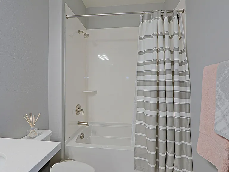 7350 E Vista Bonita Dr — Photo 21