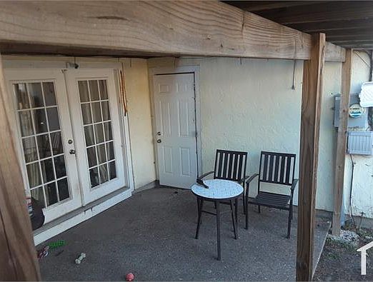 2nd image of 5053 Wingfoot Ln #B